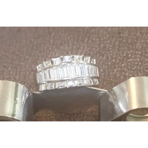 Ross Simons Dazzling CZ Ring Wedding Anniversary Exquisite 925 Sterling approx10 - Picture 5 of 13